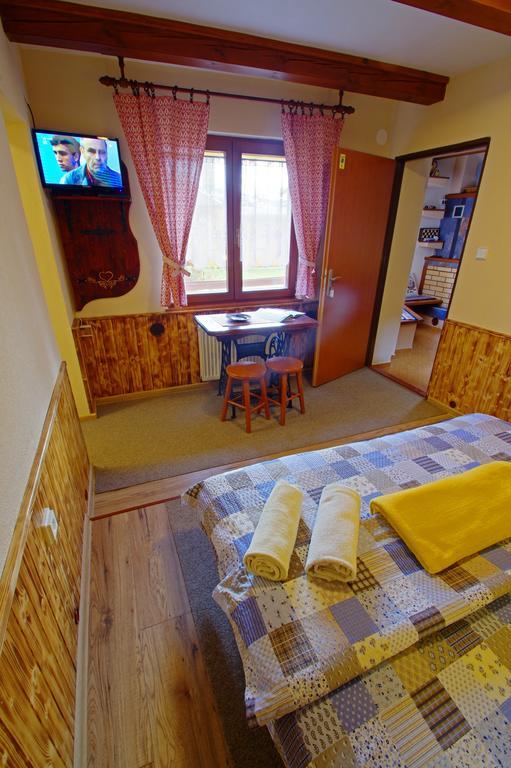 Yellow Paradise House Hrabušice Exteriör bild